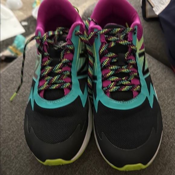 New Balance ' Rave Run V1 Lace-up Shoe size 7 D2 - Picture 1 of 9